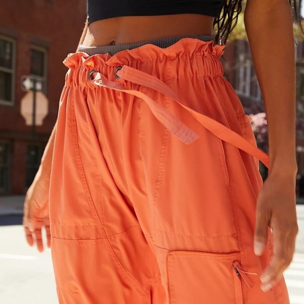 Free People Spring Trekker Pants In RED NWOT Z346-59 - Picture 4 of 9